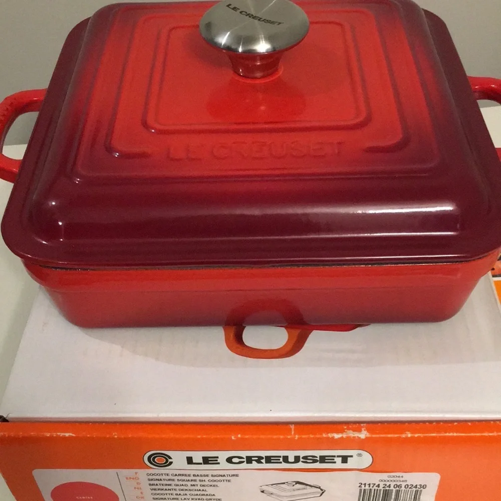 NWT Le Creuset 3 Qt Square Cocotte Cerise Red Cast Iron Dutch Oven